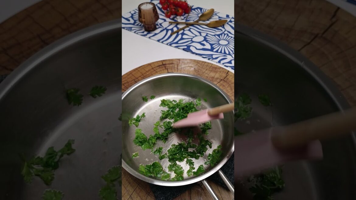 سلطة الكوسه المشوية - Grilled zucchini salad #shorts