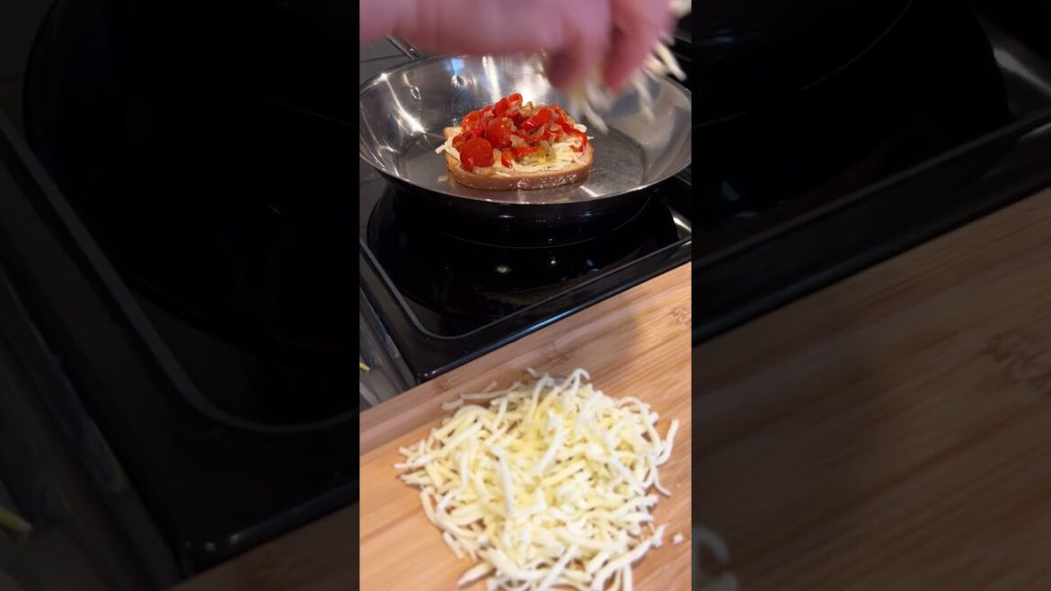 Mozzarella Grilled Cheese Sandwich #shorts #homemade #cooking #food #foodie