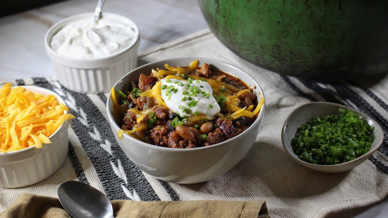 Chorizo and Beef Chili con Carne Recipe - Dining and Cooking