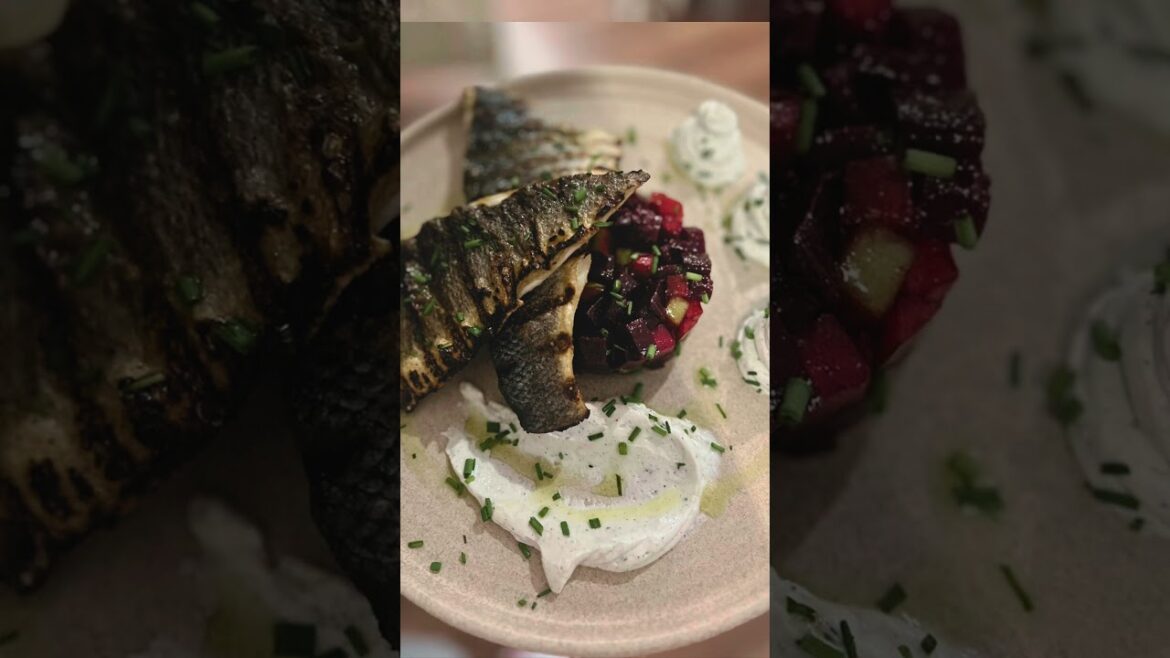 Φρέσκο λαβράκι ψημένο στη σχάρα!! Φρέσκο λαβράκι ψημένο στη σχάρα!!