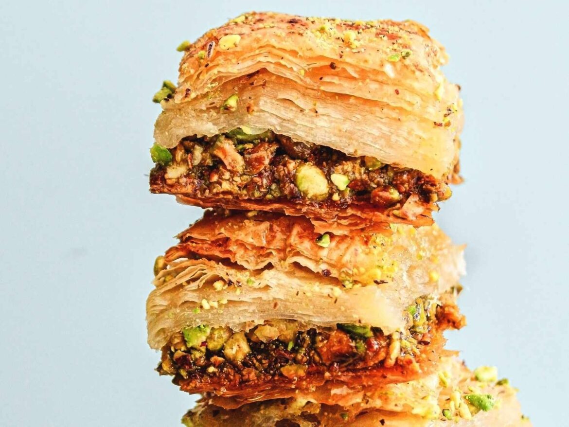 Pistachio baklava got two thumbs up from a Turk Pistachio baklava got two thumbs up from a Turk