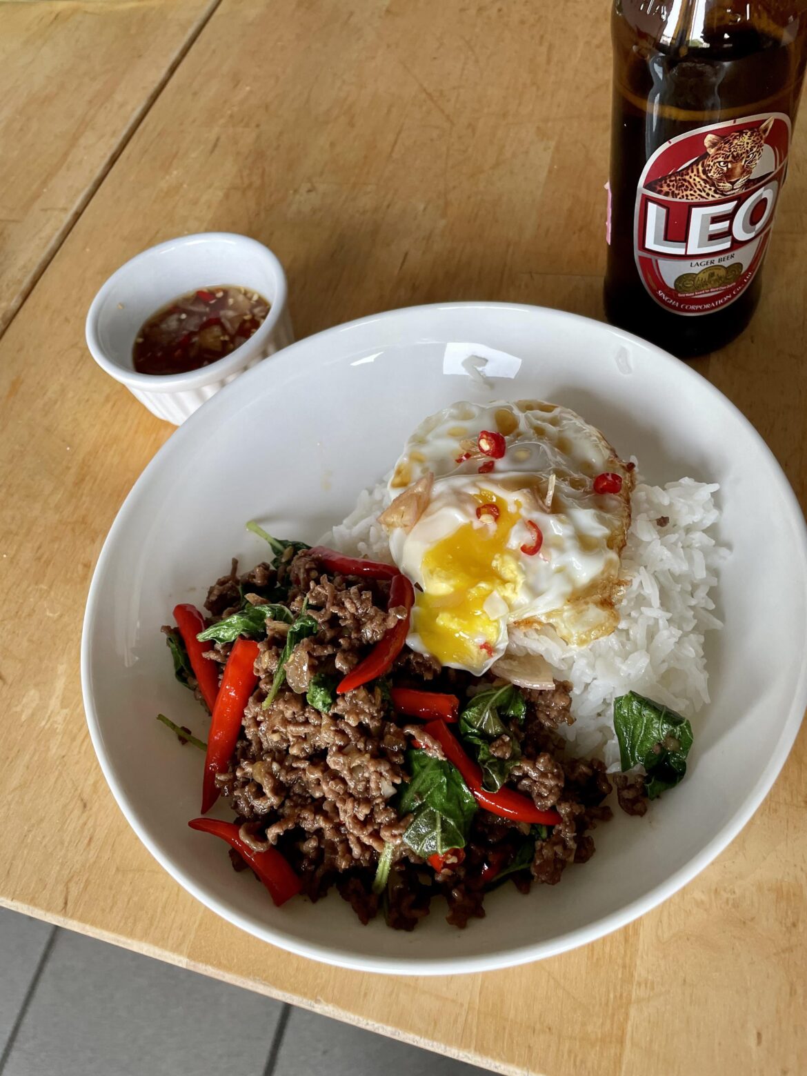 Made some Pork Pad Gapao with 20 Thai chillies, yum! Made some Pork Pad Gapao with 20 Thai chillies, yum!