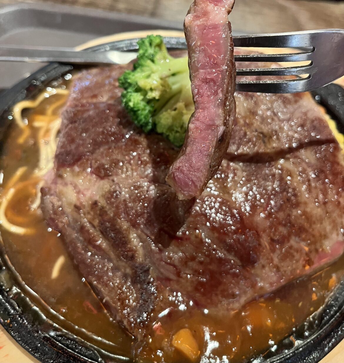 12 dollar 16oz steak in the mall