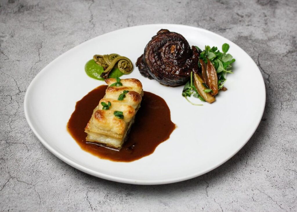 Short rib & potato cakes (component study)