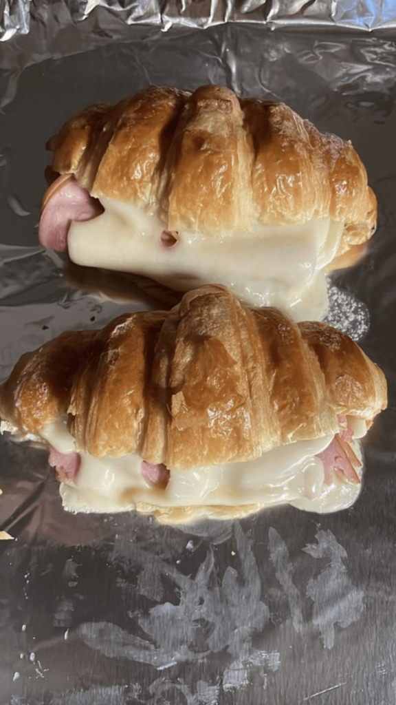 Preparing them like this, classifies them as a sandwich ?