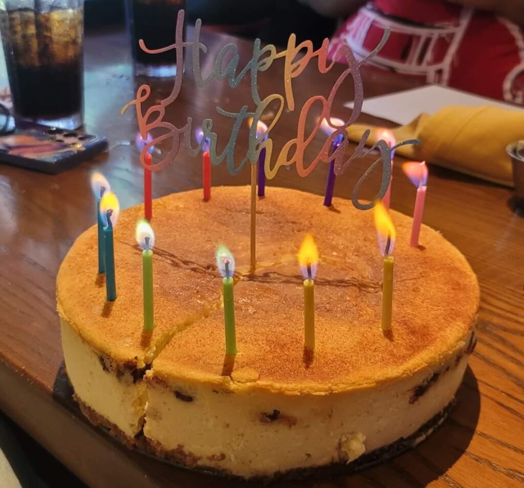 Snickerdoodle Chocolate Chip Cheesecake