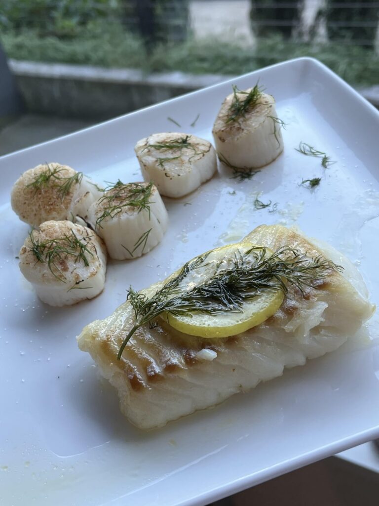 icelandic cod and scallops 123f (APO)
