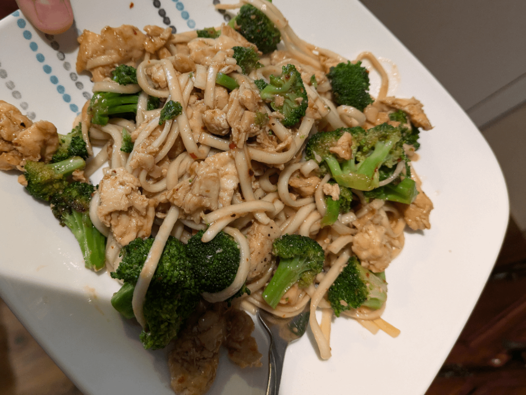 Chicken and broccoli lo mein 10/10