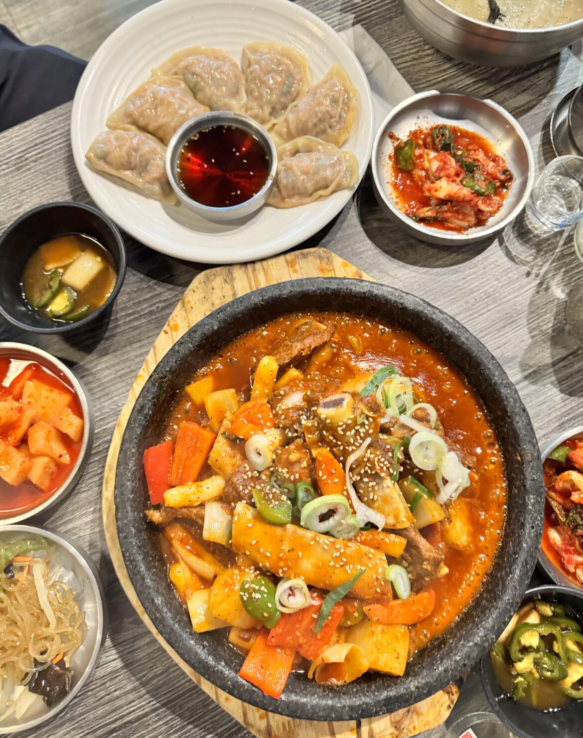 Galbi-jjim and Mandu is a fantastic combo