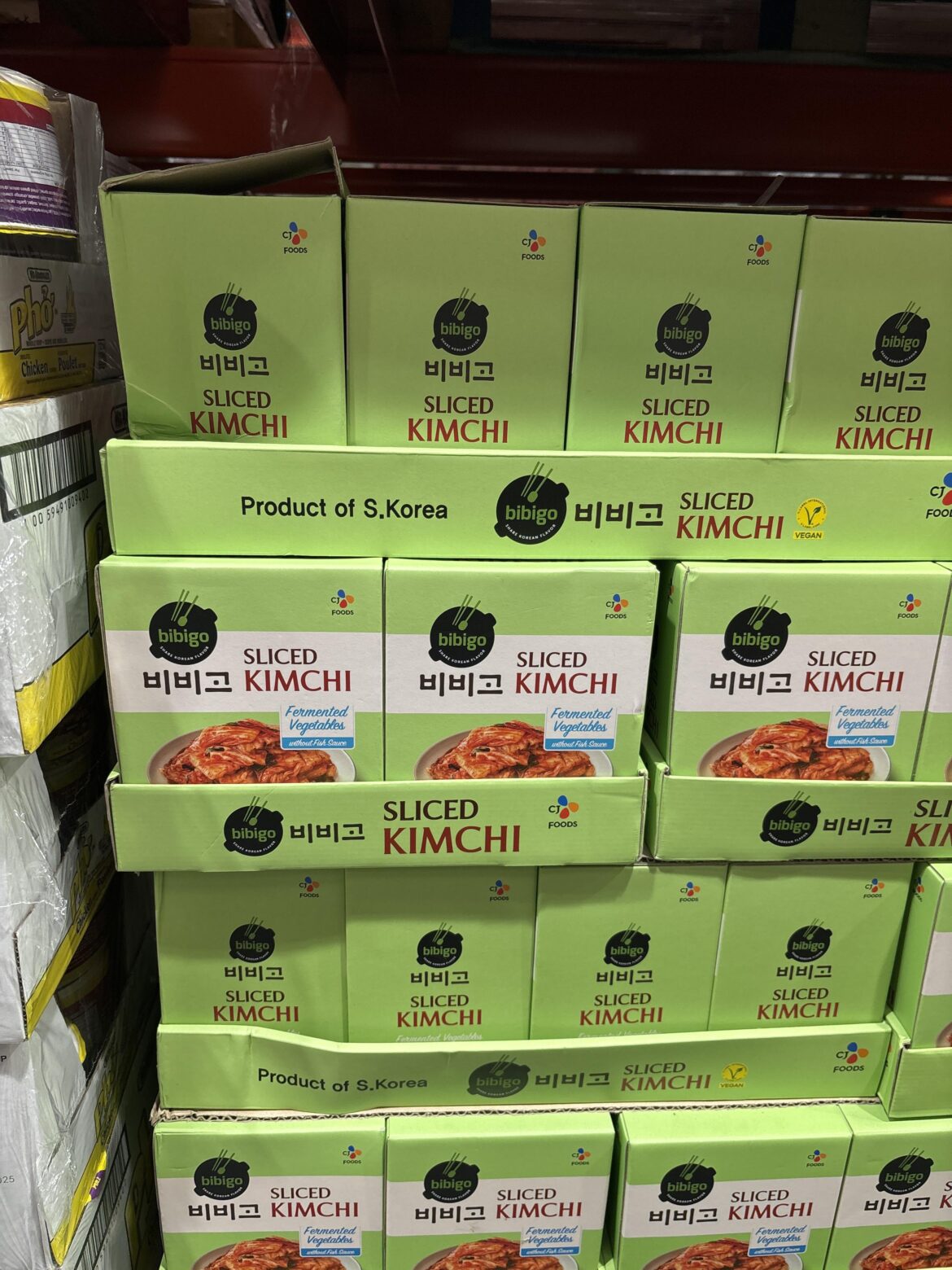 Unrefrigerated bibigo kimchi