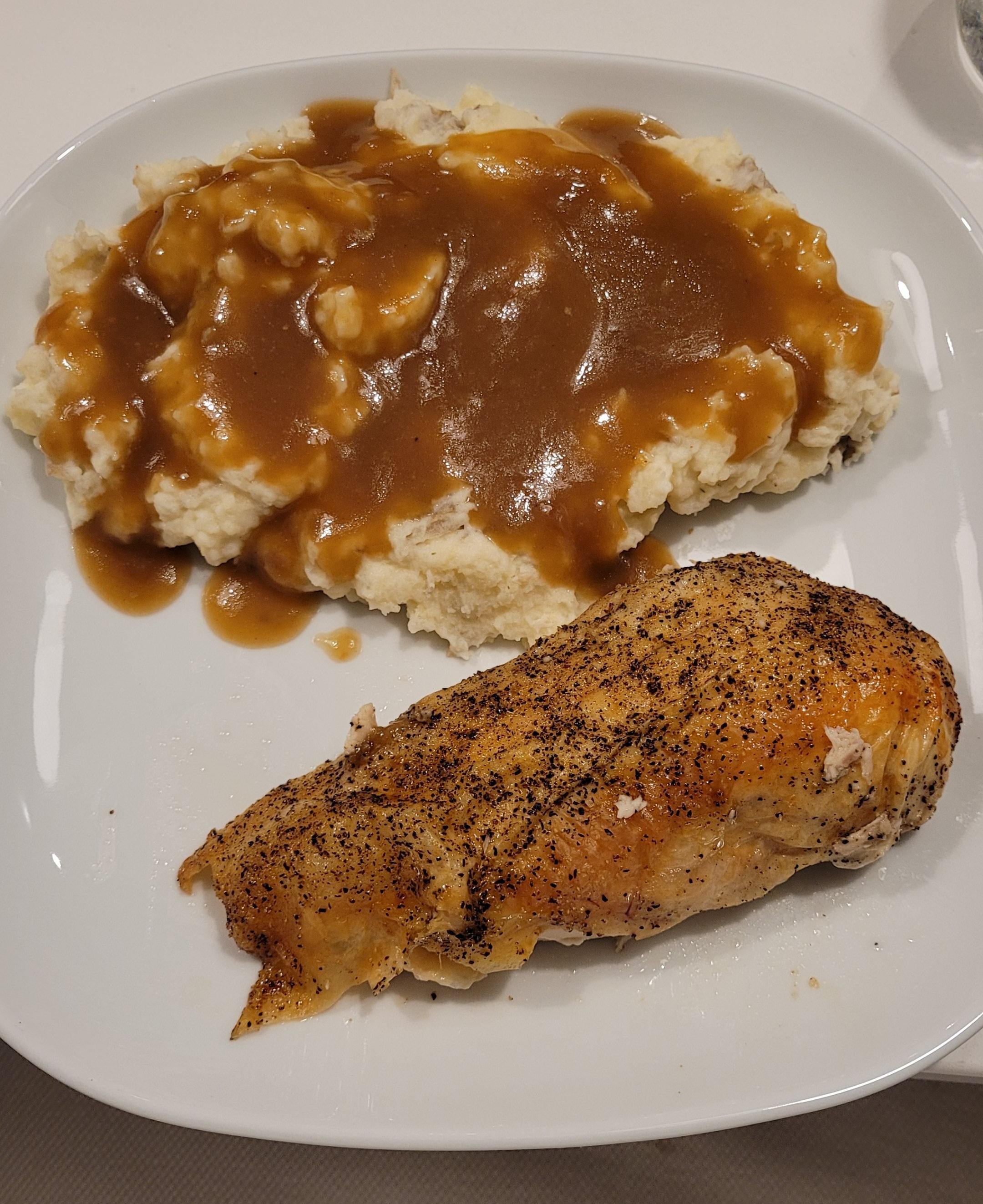 Chicken and mashed potatoes - Dining and Cooking