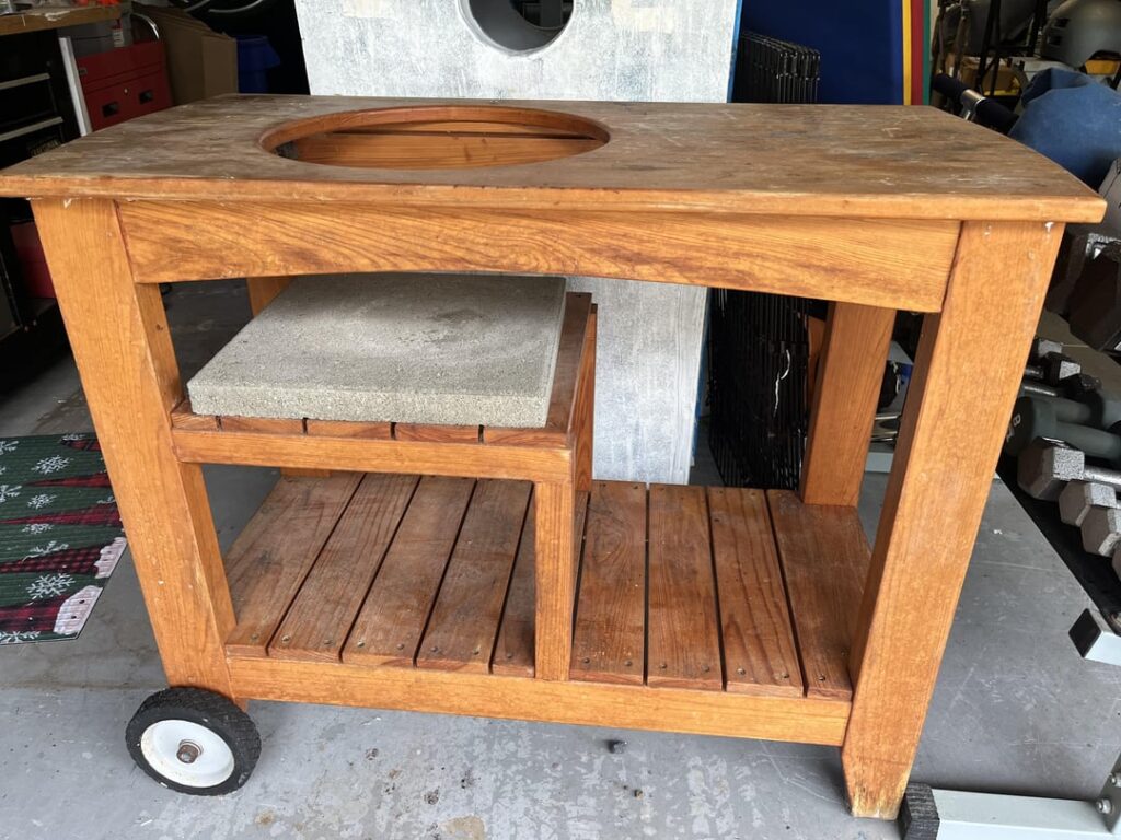 Bge table Free to good home