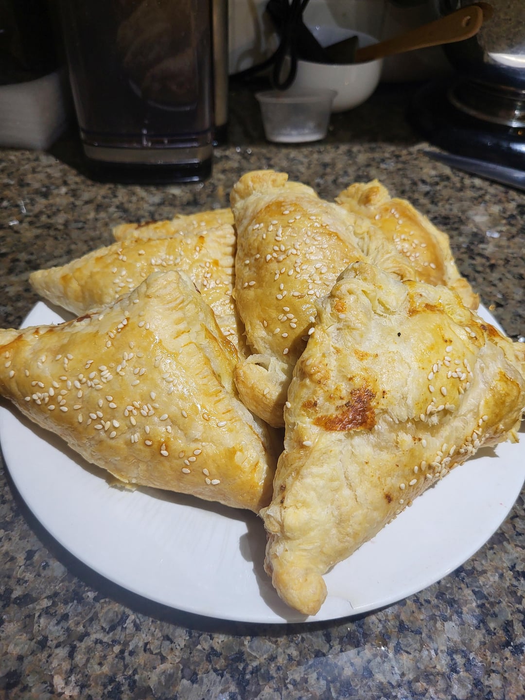 Borekas with ricotta and sheep kashkaval - Dining and Cooking