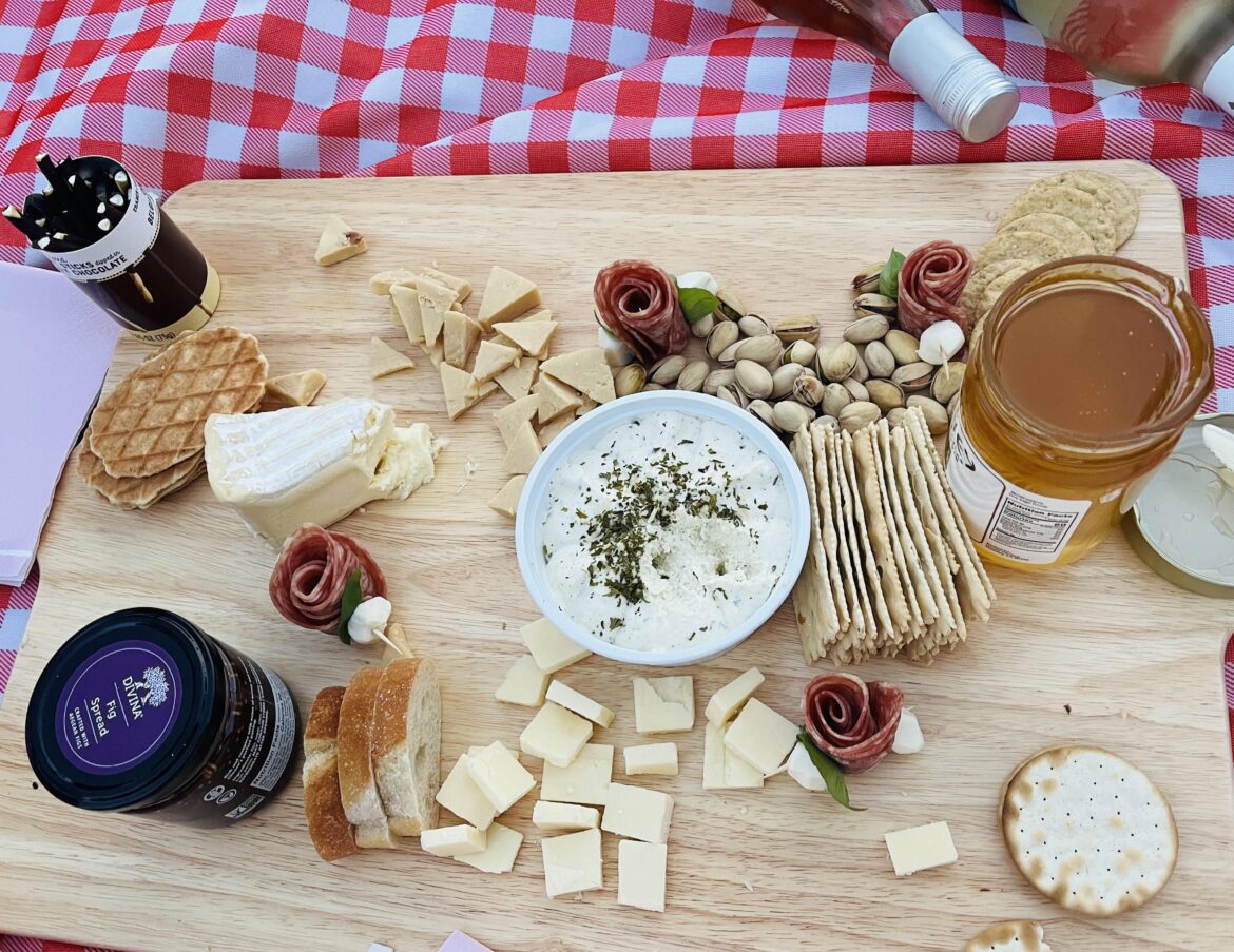 My first simple board for a picnic 🧺