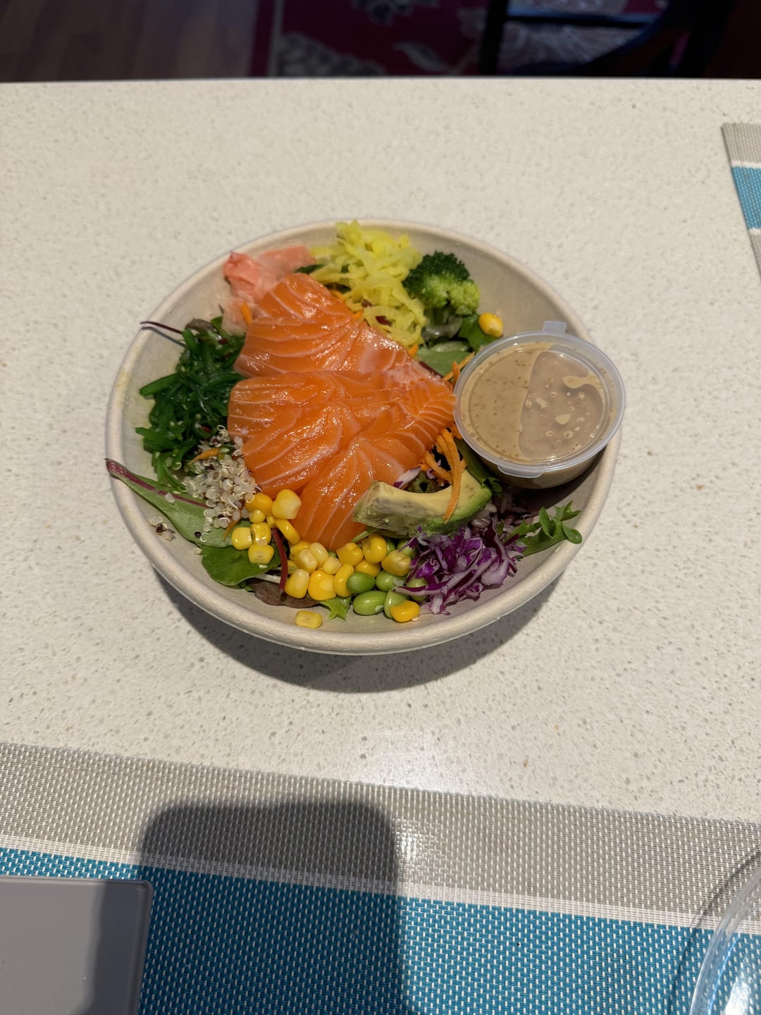Calories in salmon poke bowl? Dining and Cooking