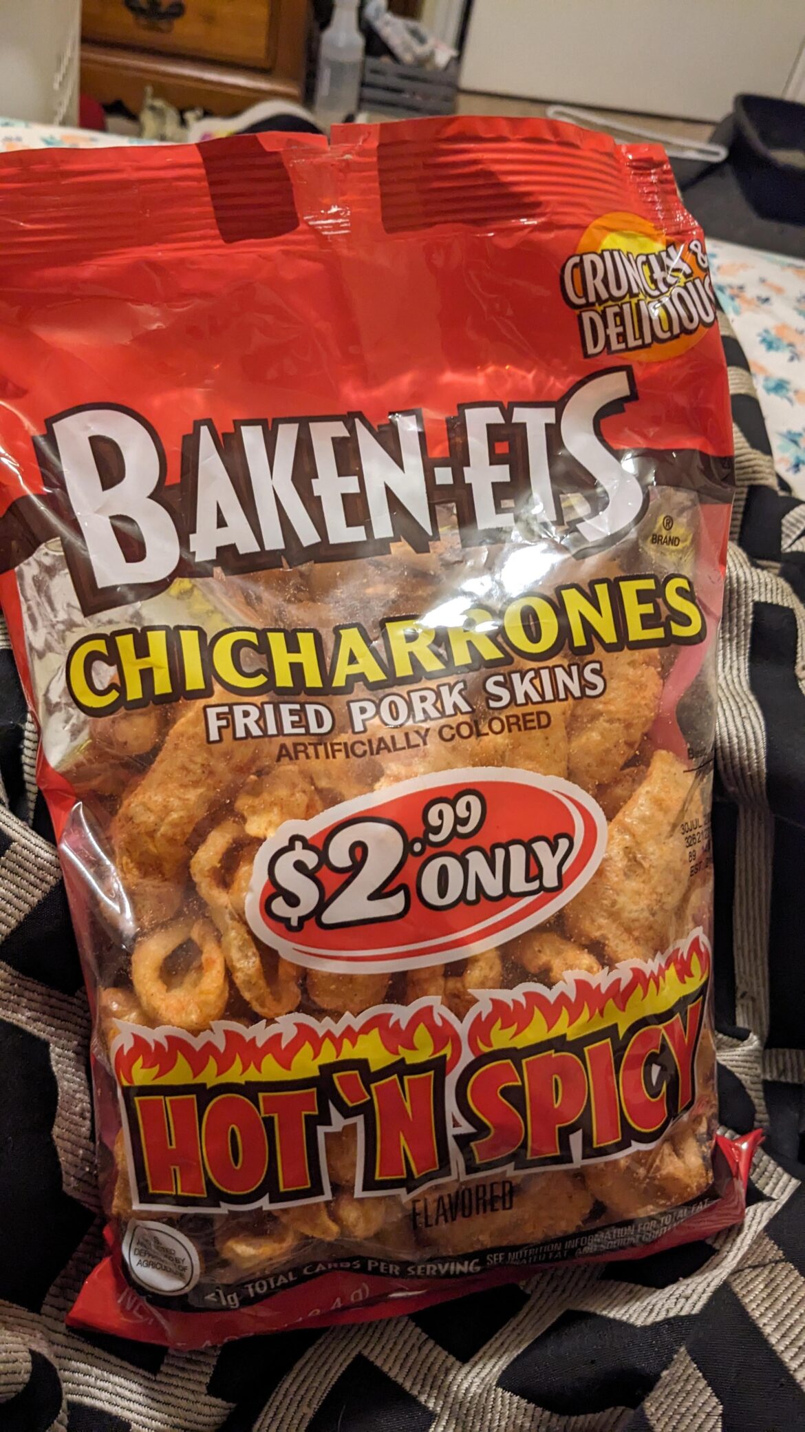 Anyone else like spicy hot chicharrones as a snack