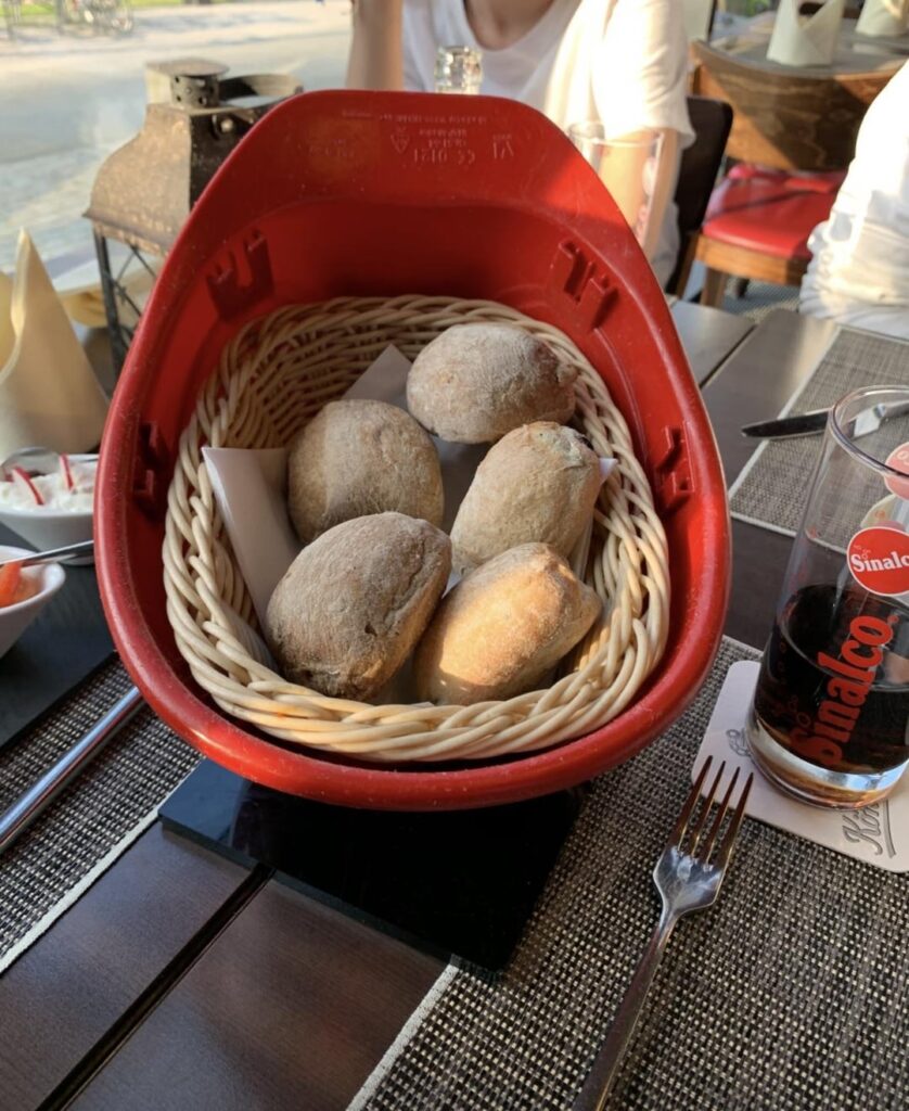 Bread in a hard hat 👷