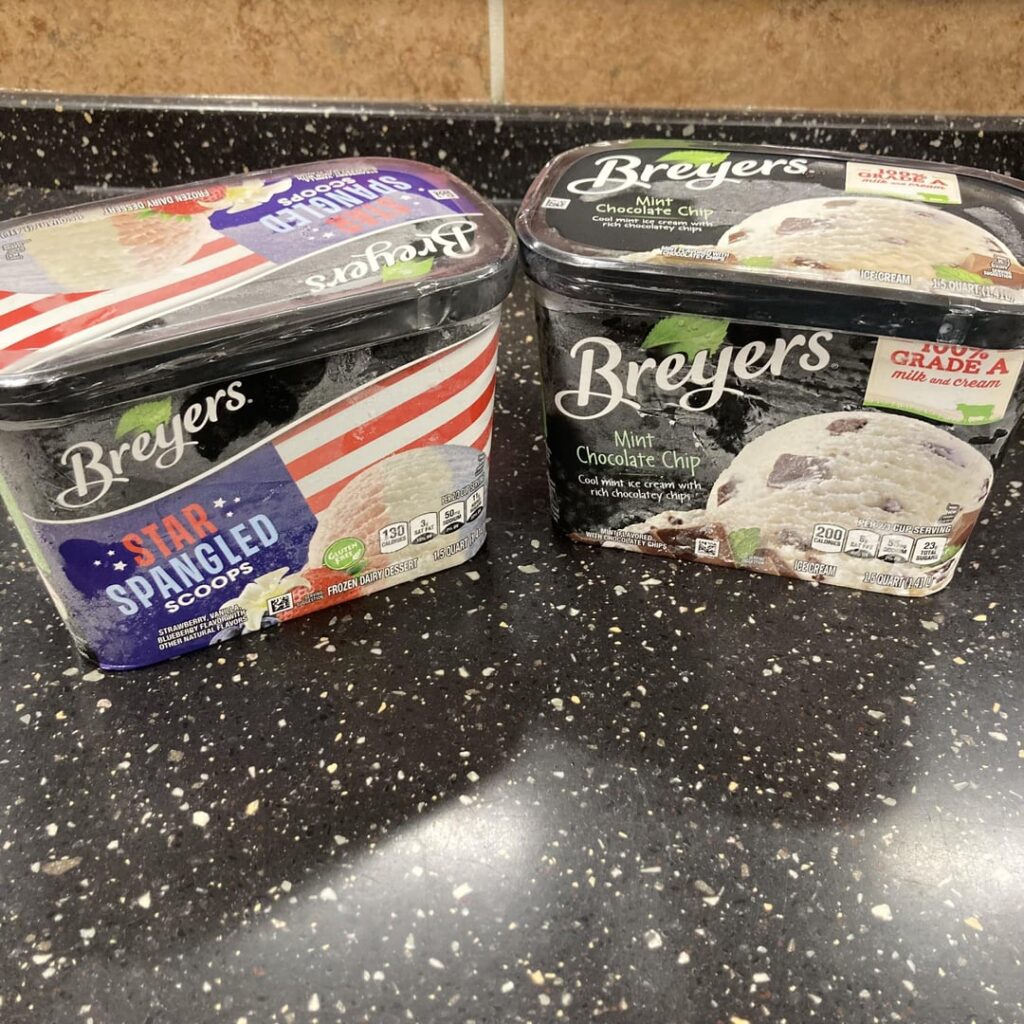 Breyers Star Spangled Scoops & Mint Chocolate Chip review
