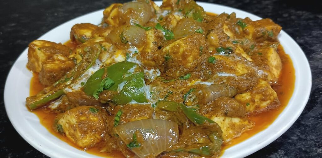 KADAI PANEER : CREAMY WITH RICH SPICY FLAVORS KADAI PANEER : CREAMY WITH RICH SPICY FLAVORS