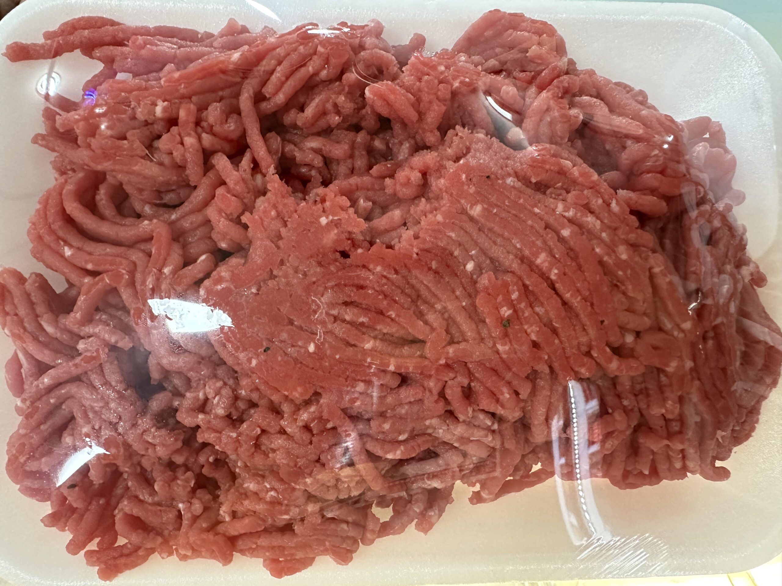 Would this be considered 97/3 ground beef? (Veal meat) Dining and Cooking