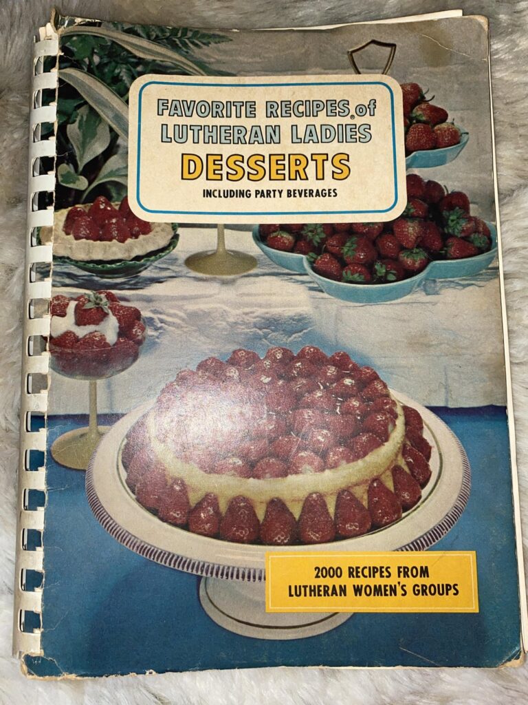 Favorite recipes of Lutheran ladies desserts book