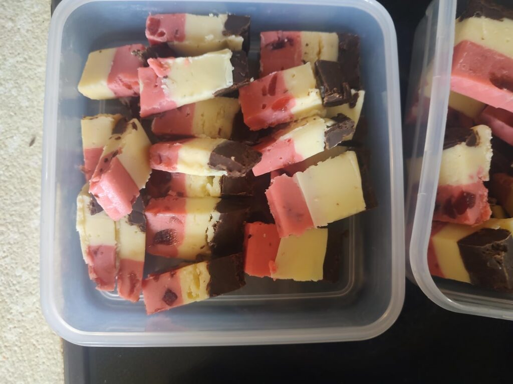 Slow cooker Black Forest Fudge