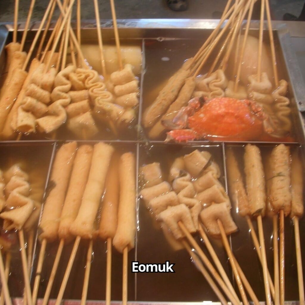 🍢 6 Most Famous Korean Street Foods