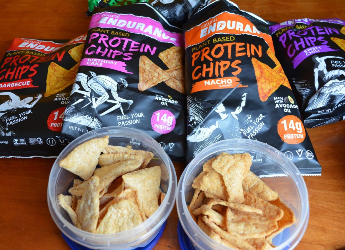 (review) I give these 10/10. All the flavors were good and the birthday cake flavor was like dessert. No off-putting aftertaste either. 150 cal, 14 P per bag.