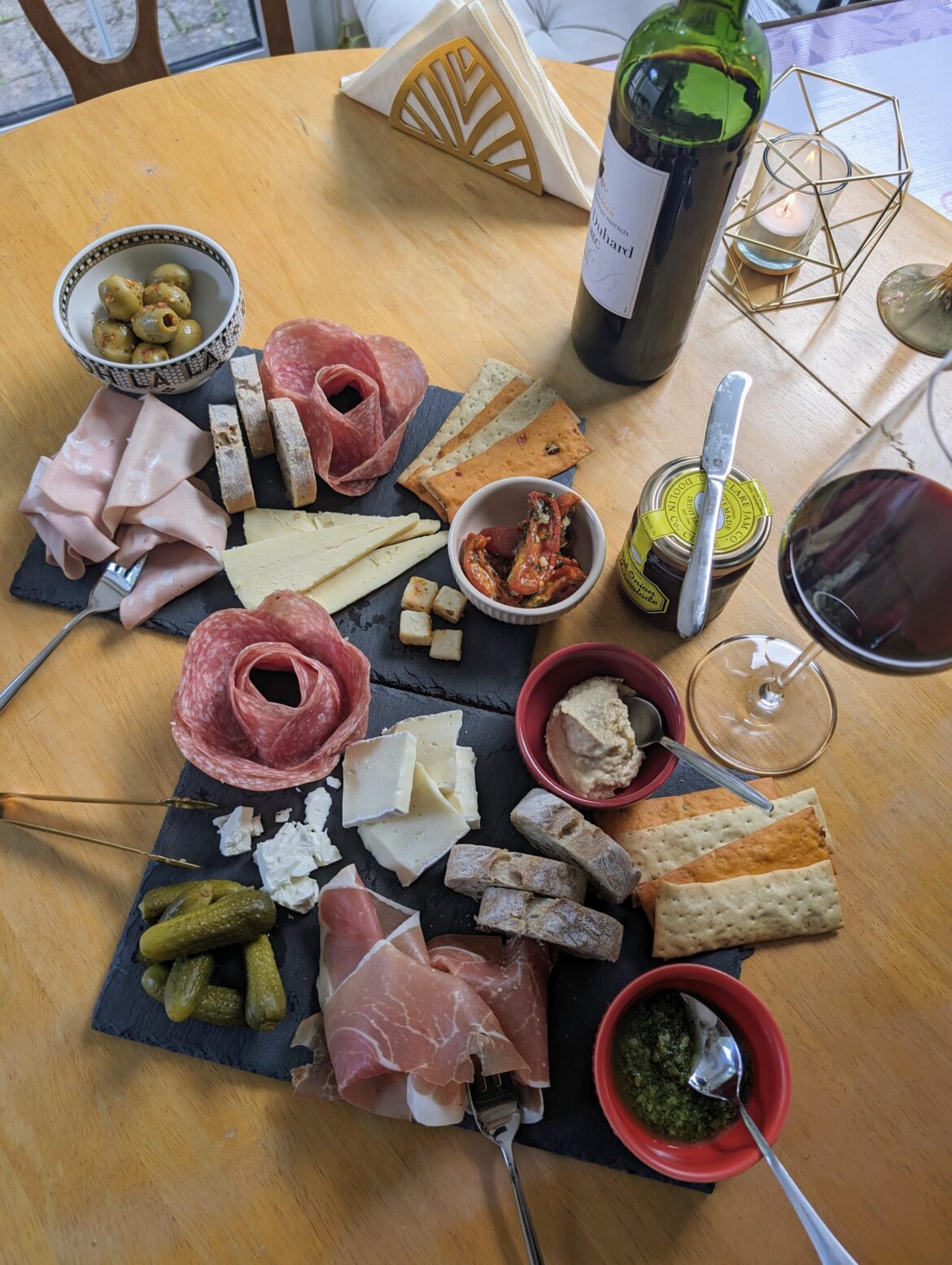 I treated the bf this eve 😄