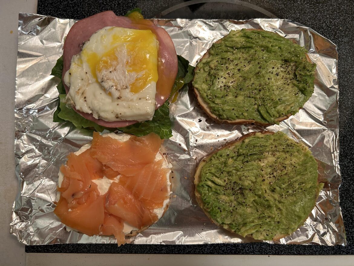 Bagel sandwiches are heavenly 😋