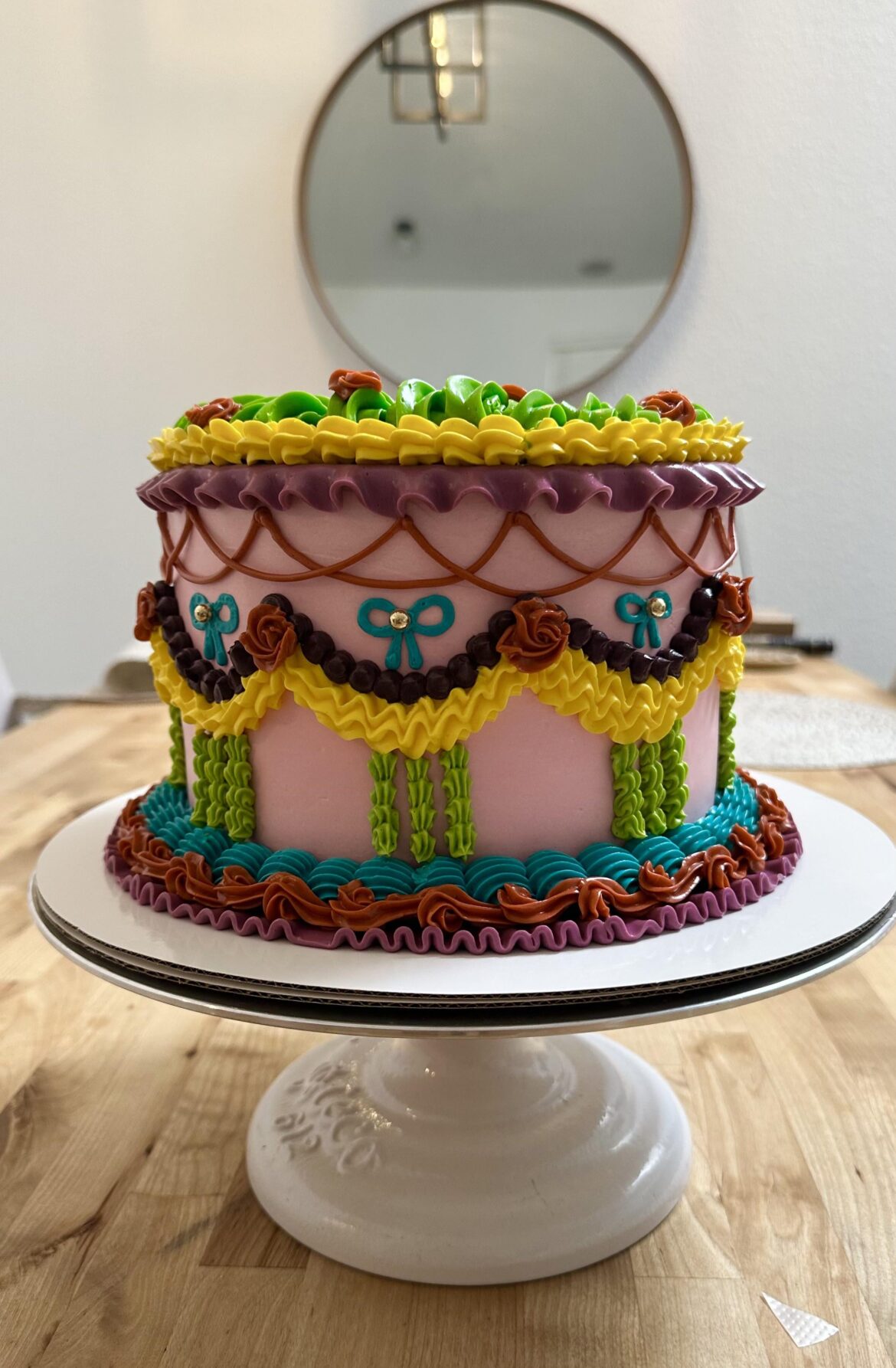 First attempt at vintage style cake decorating