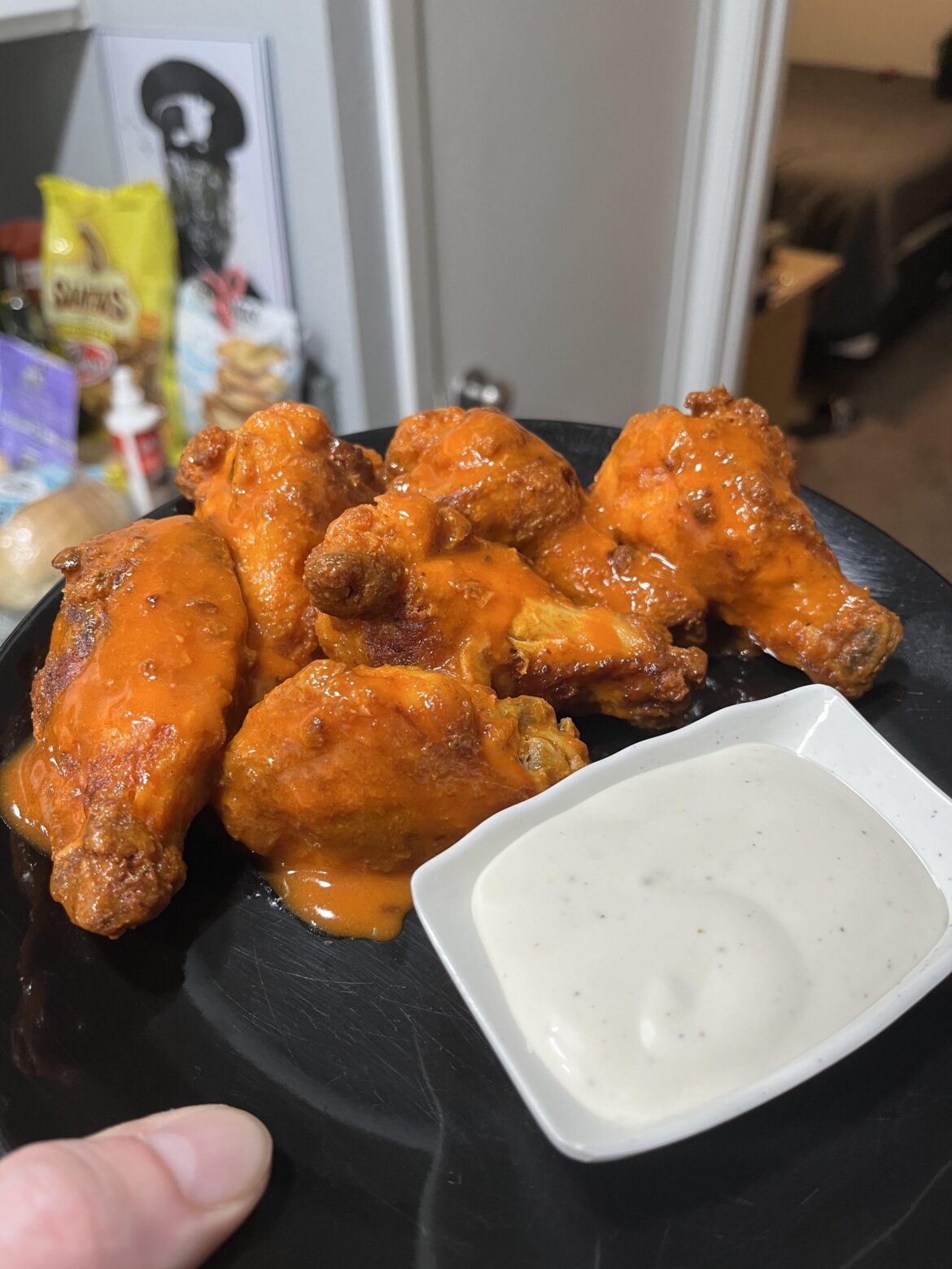 HEB buffalo wings.