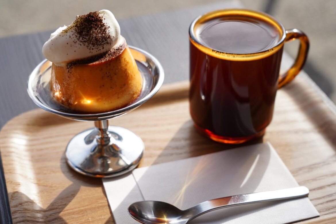 Coffee and Classic Pudding with Whipped Cream