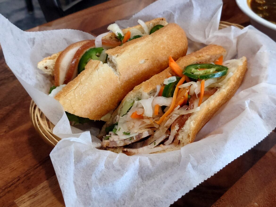 Bahn mi