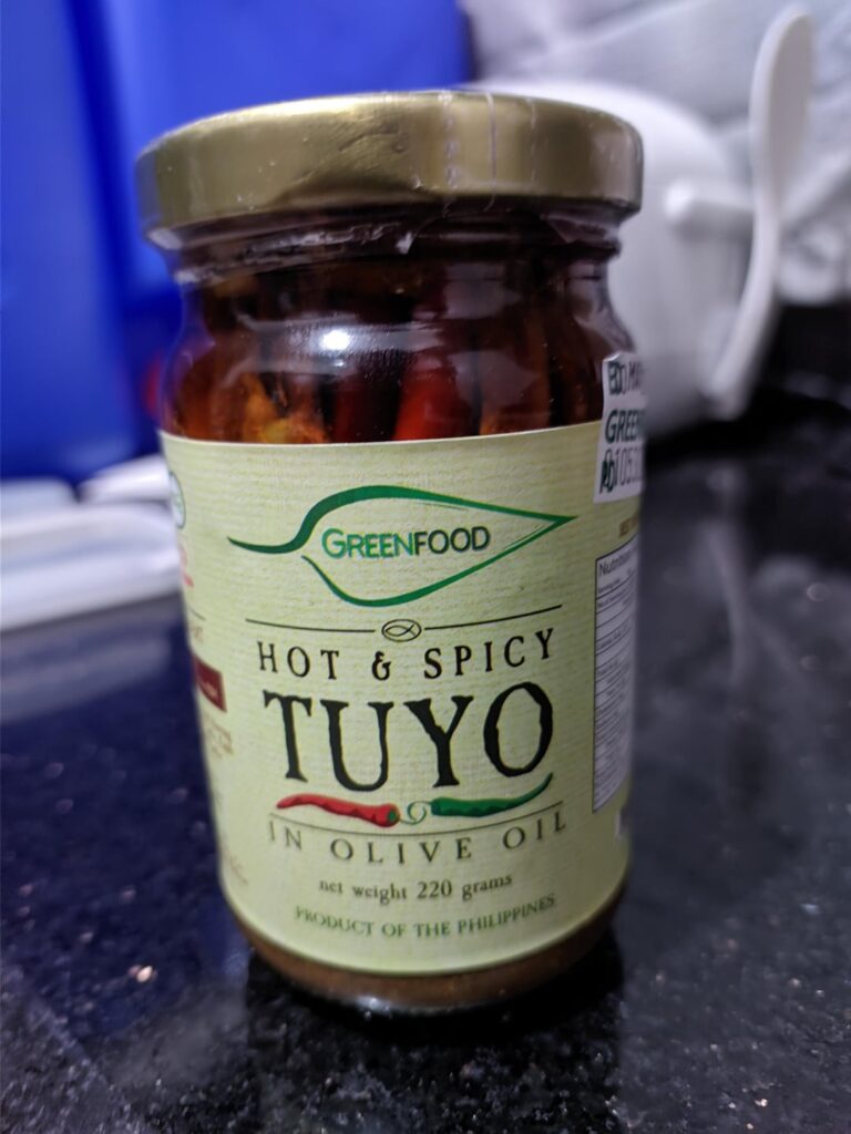 Spicy dried & fried herring fillets in olive oil