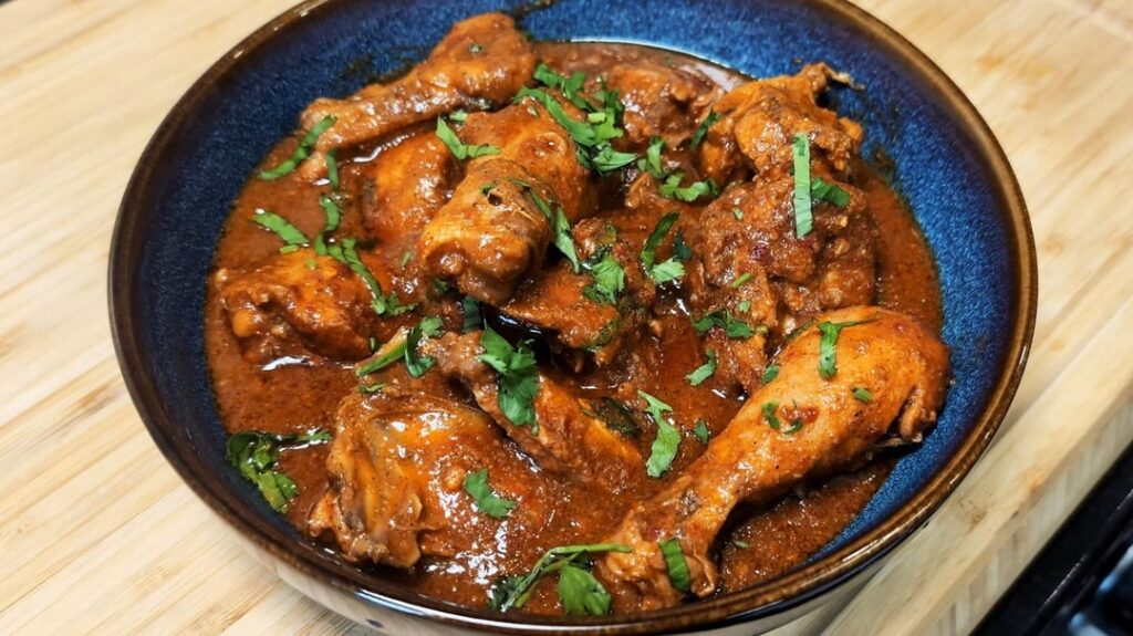Chicken Vindaloo, Sometime you just need that Heat 🌶🌶