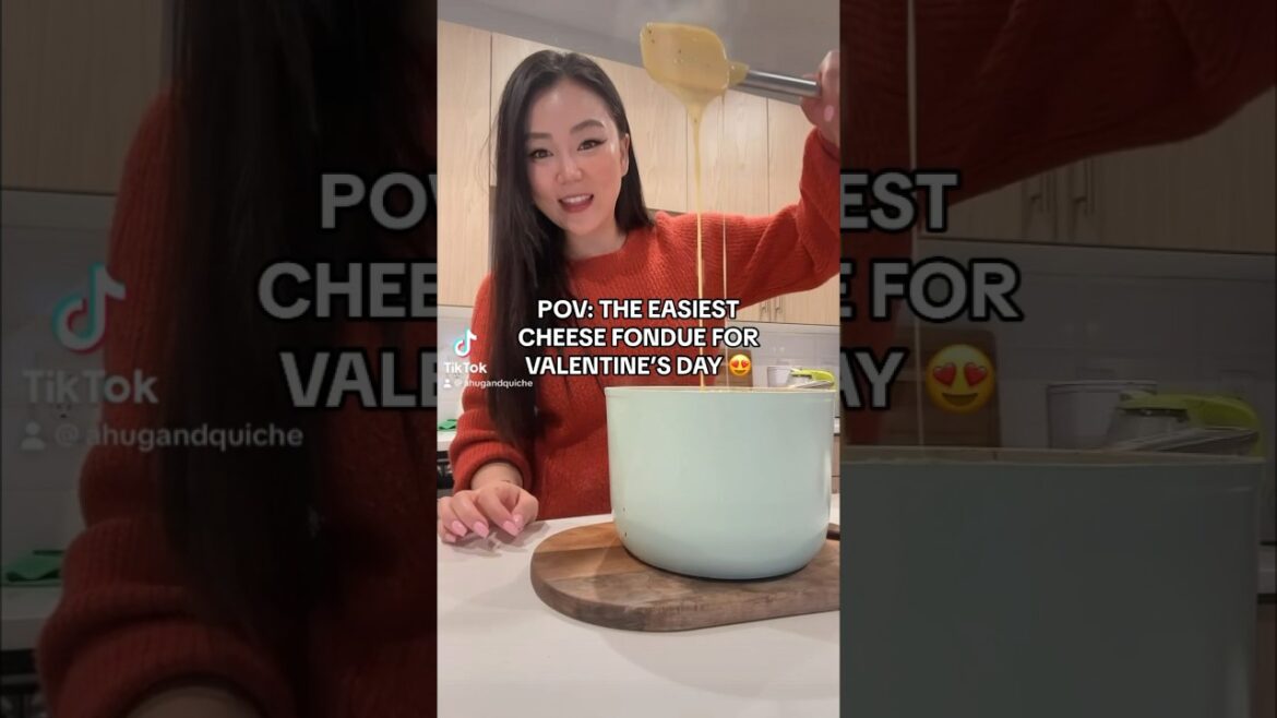 HOW TO MAKE CHEESE FONDUE #easyrecipe #vday #valentinesday #cheese #keto #valentine #valentineday