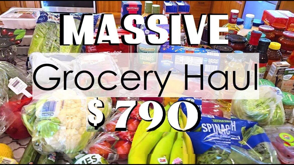 HUGE Grocery Haul: A WHOLE month of NEW meals?  Watch what I buy to feed my big family!