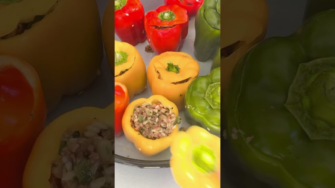 STUFFED PEPPERS WITH MINCED MEAT STUFFED PEPPERS WITH MINCED MEAT