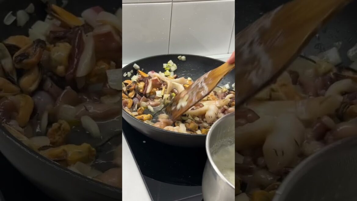 Итальянский вечер с ризотто с морепродуктами. #рецепты #tiktok #еда #shorts #food #instagram