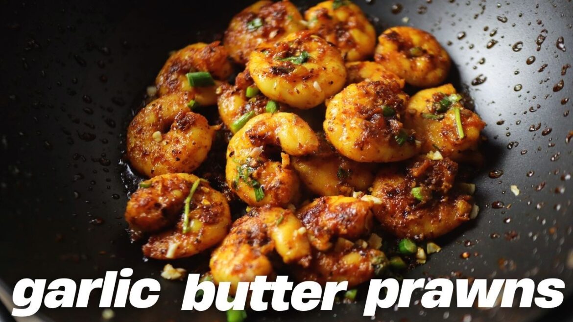 Spicy Garlic Butter Shrimp that tastes SO GOOD. Restaurant-Quality in 10 mins