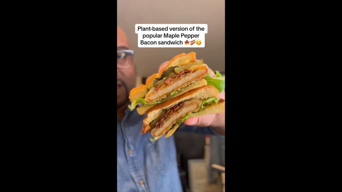 Plant-based Version of the Maple Pepper Bacon Sandwich Plant-based Version of the Maple Pepper Bacon Sandwich
