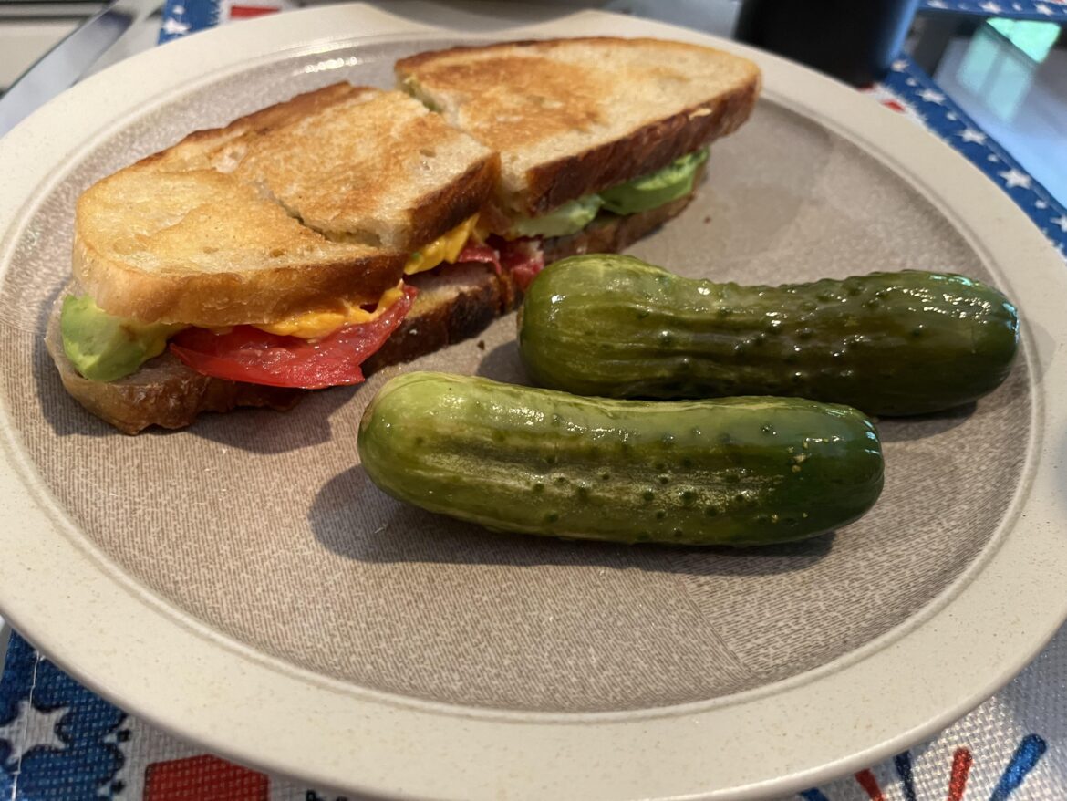 Sourdough grill cheese & Tomato