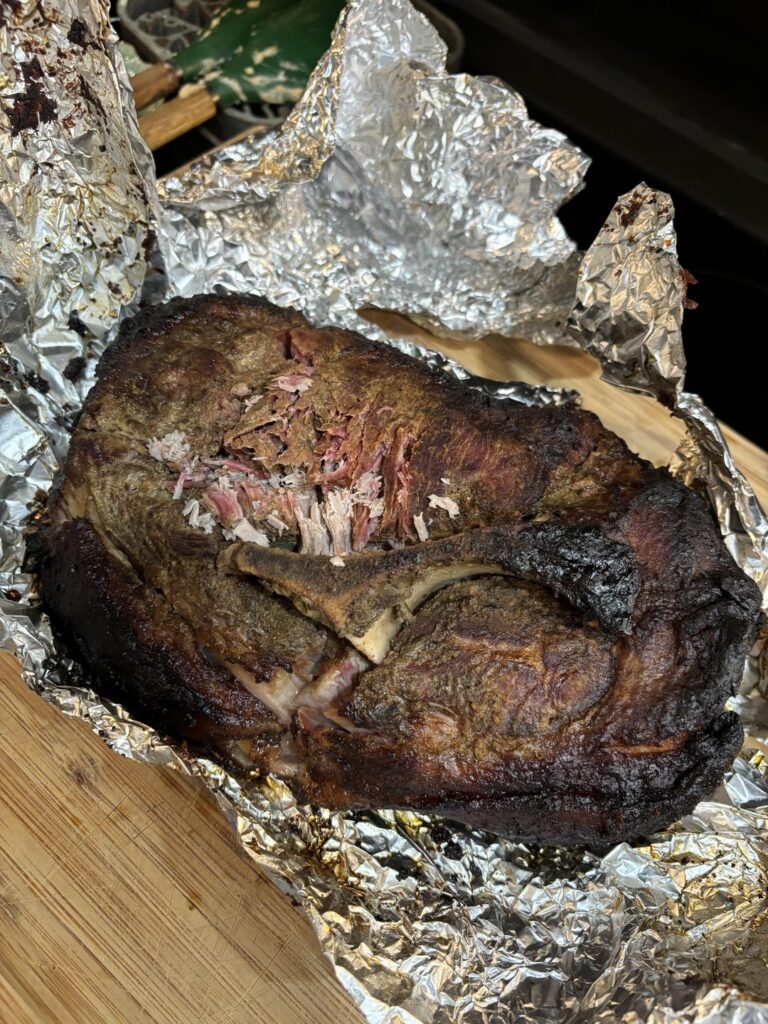 Wife surprised me with a Joe classic and this is my first smoke on it!