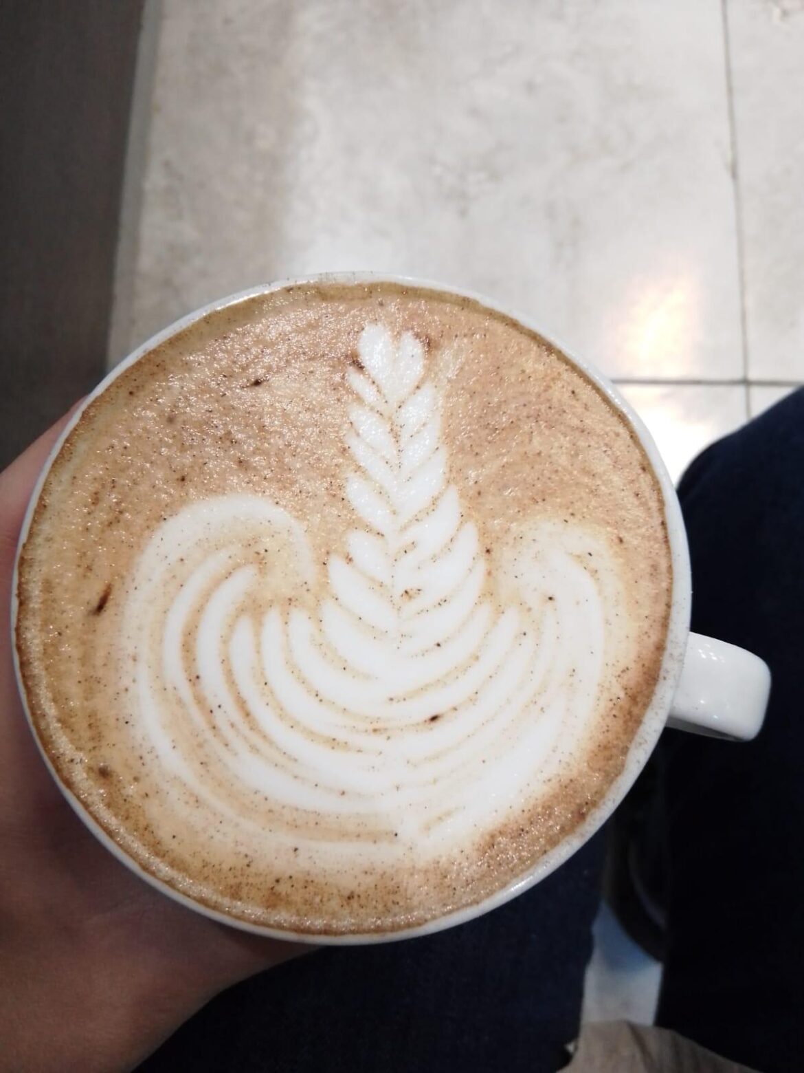 Coffee with cinnamon 🙌🏻❣️