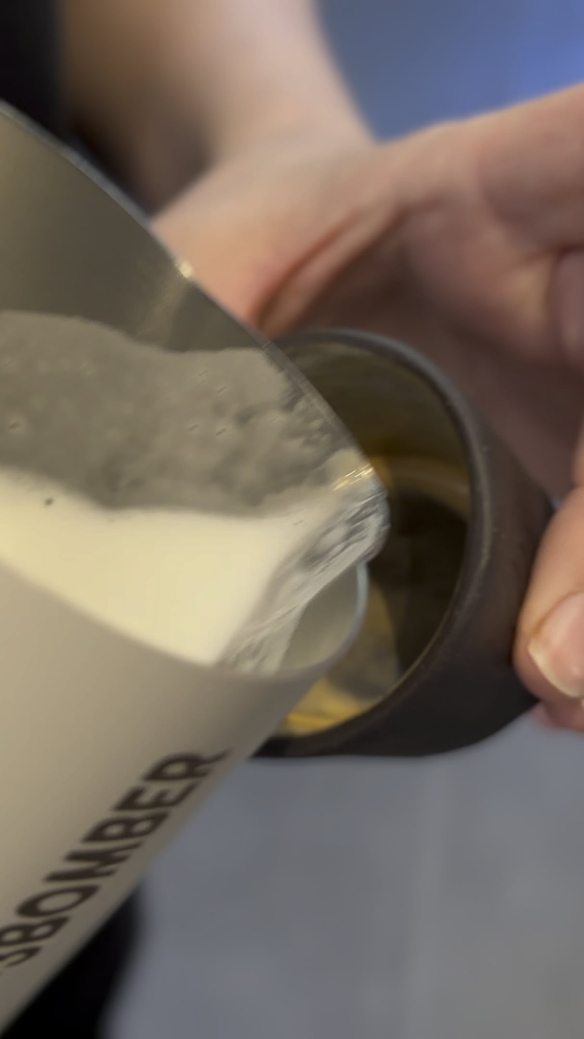 2 oz tulip latte art