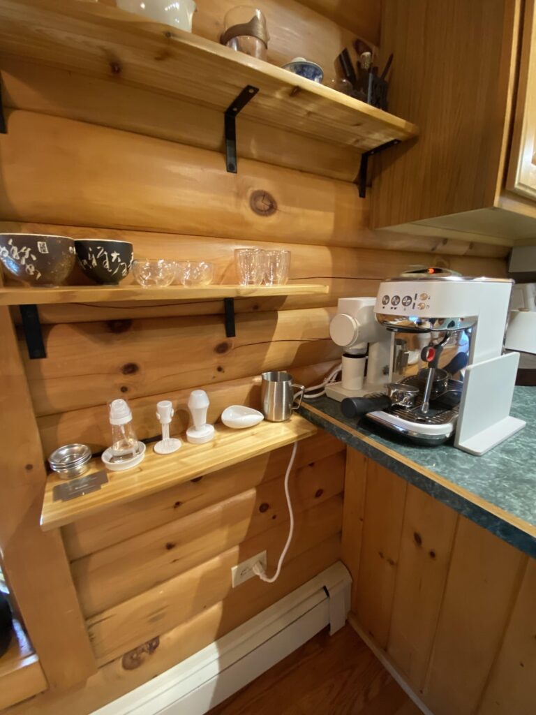 Just put in some shelves to complete the corner