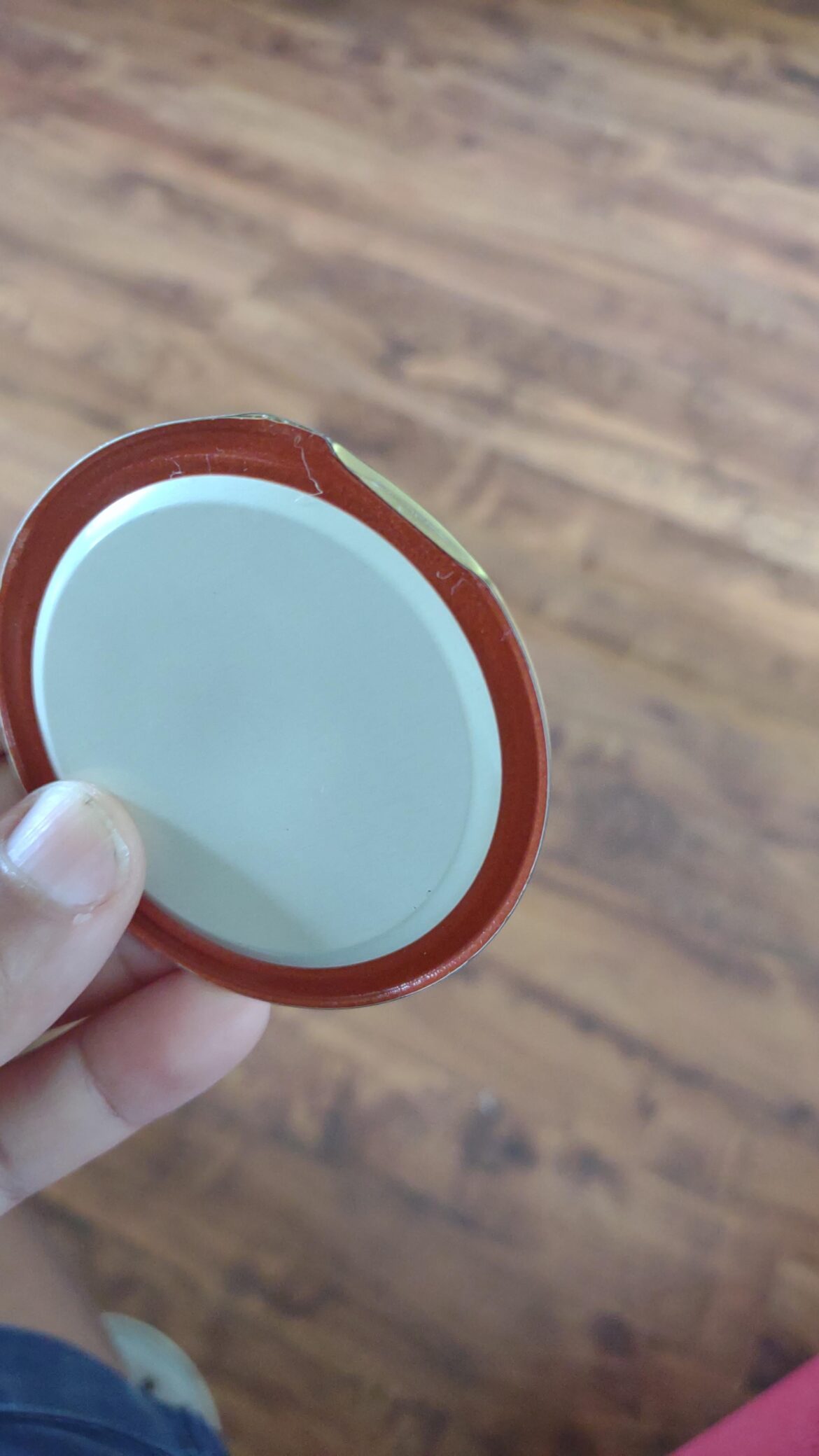 Dents in new GH lids? Dents in new GH lids?