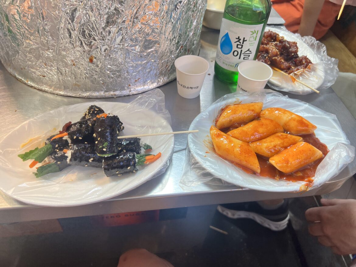 Gwangjang street stall tteokbokki