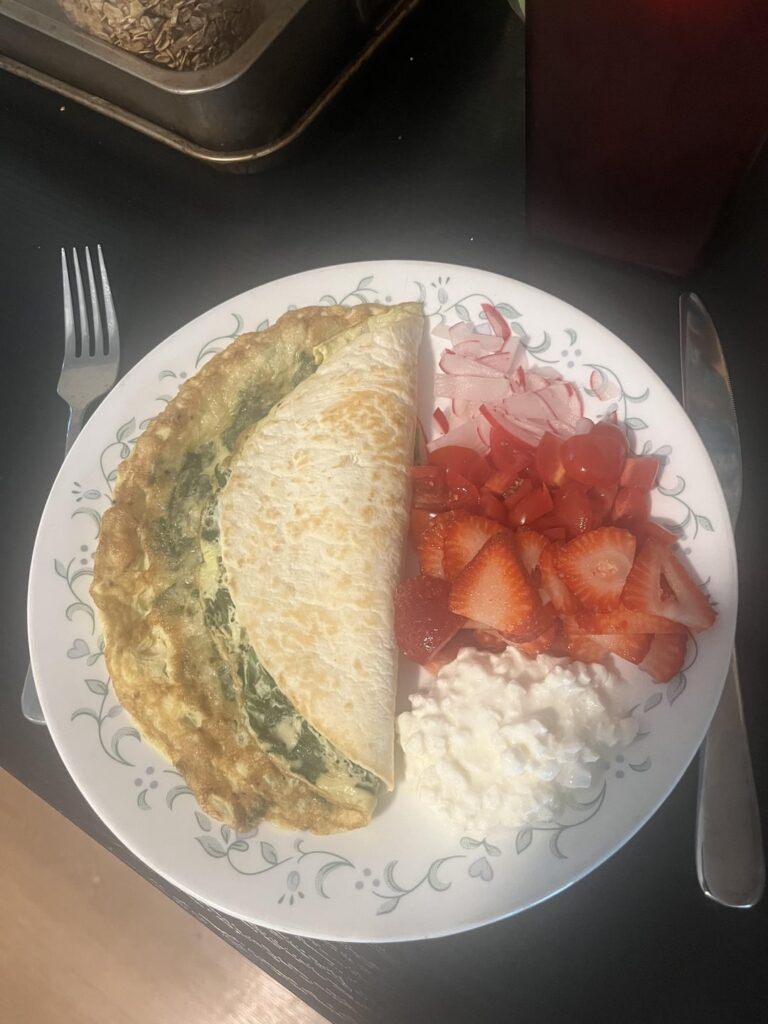 Full day of eating— 1314 calories, 112 grams of protein!